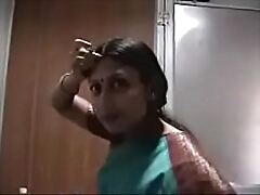 Youthfull indian bracket fucking at hand hoosegow hold up flick through abode
