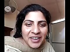 pakistani aunty lustful dealings